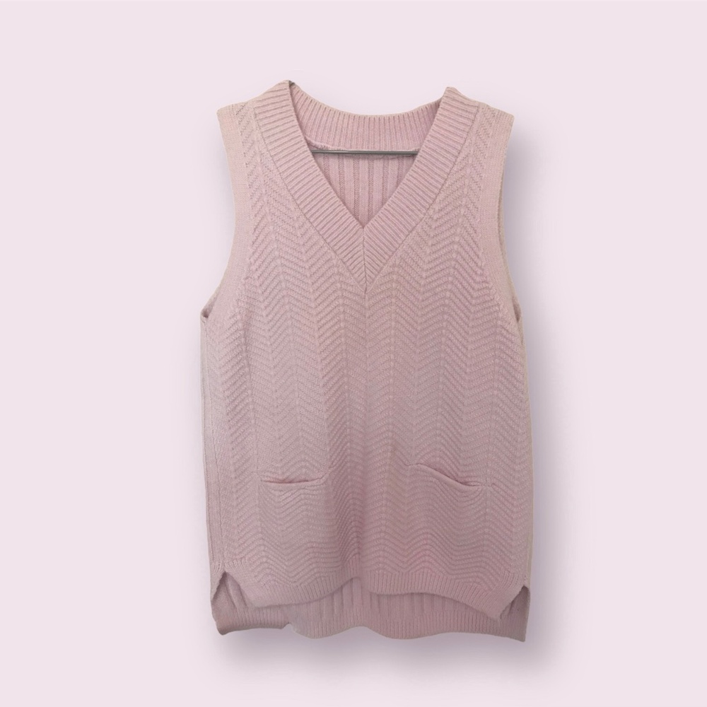 Urbanic Sweater Vest